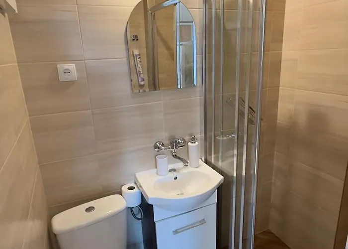 Kuznica Zeglarska Апартаменты Ястарня