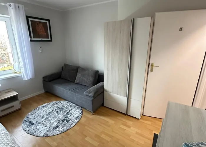 Kuznica Zeglarska Апартаменты Ястарня