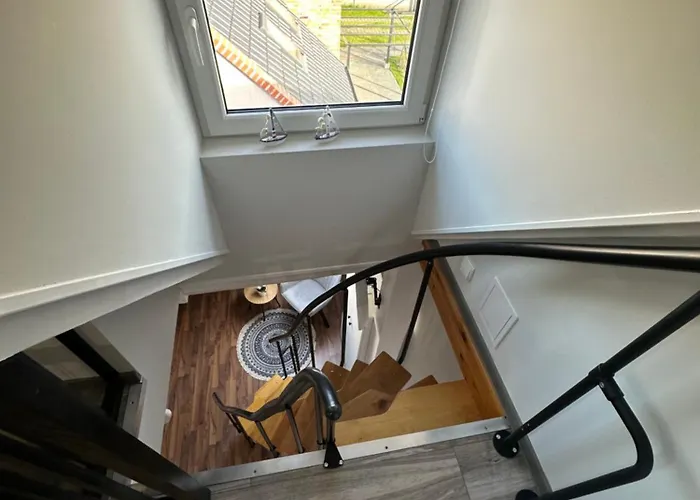 Kuznica Zeglarska Ястарня